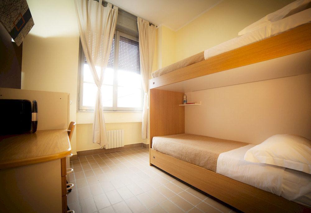 New Generation Hostel Citta Studi Мілан Екстер'єр фото