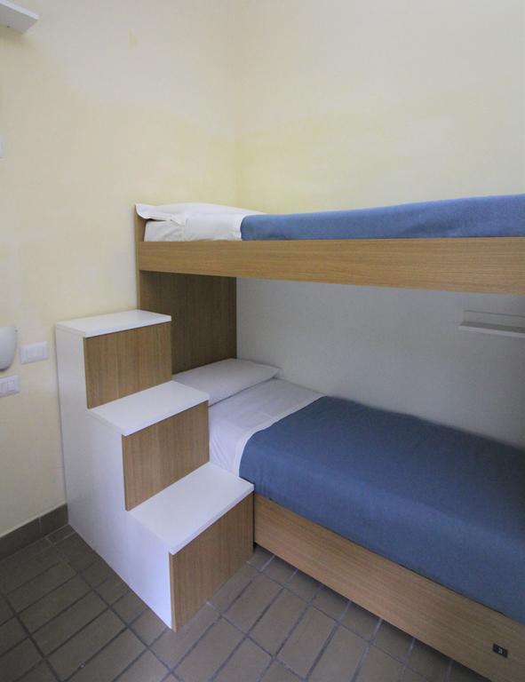 New Generation Hostel Citta Studi Мілан Екстер'єр фото