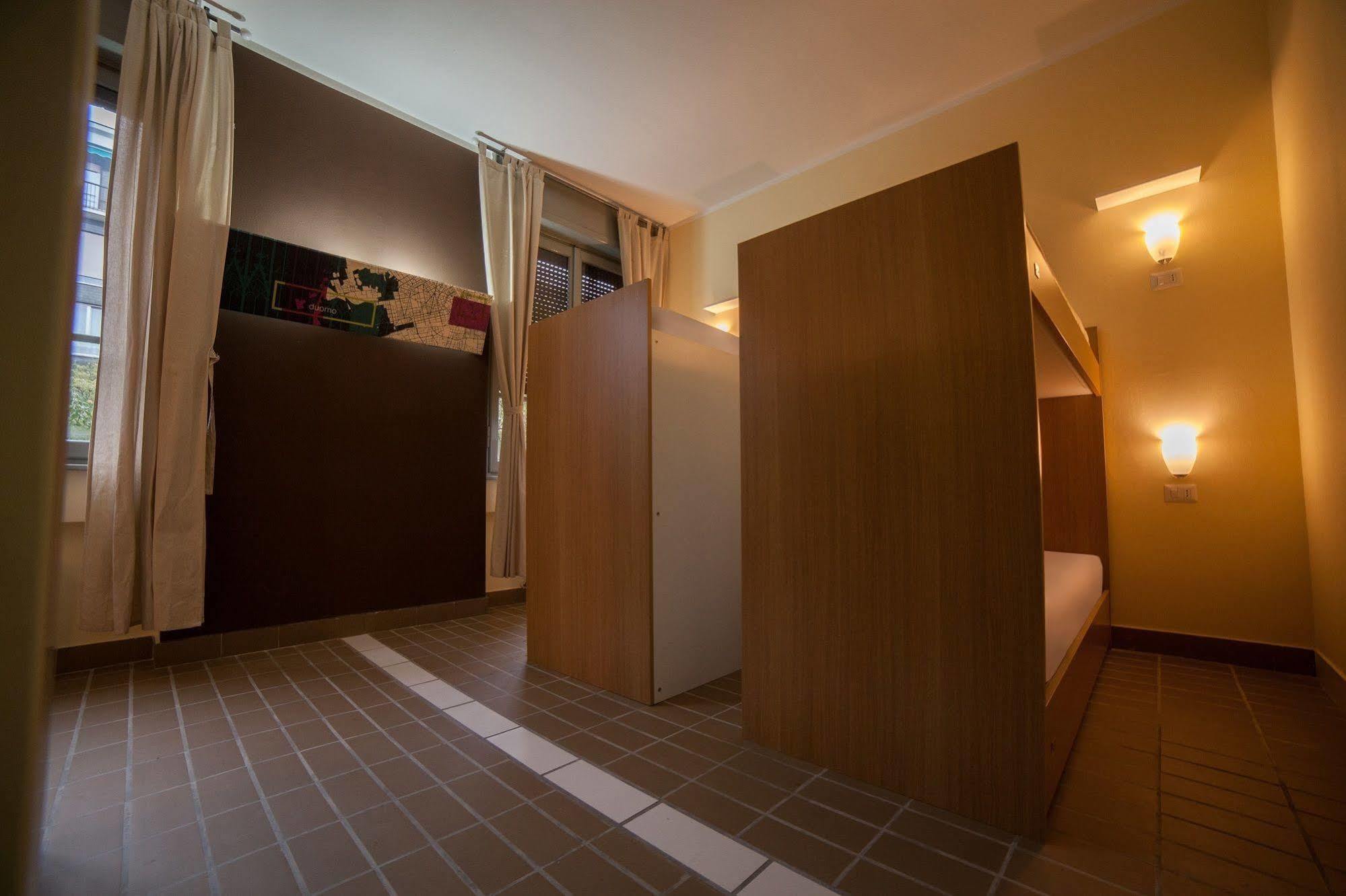 New Generation Hostel Citta Studi Мілан Екстер'єр фото